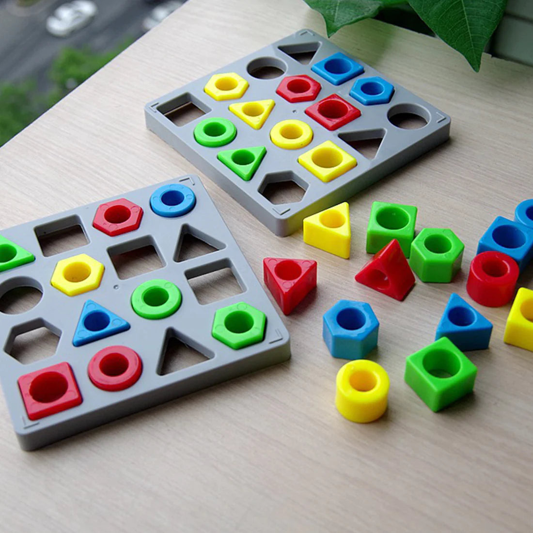 Shape Matching Puzzle Game